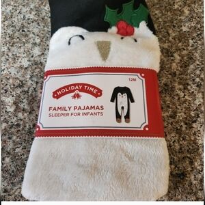 Penguin Family Holiday Sleeper